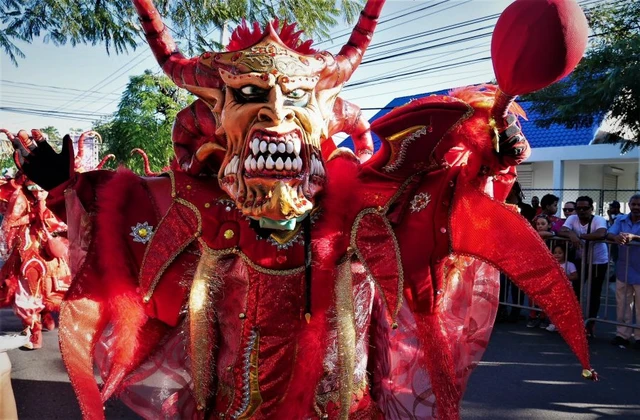 Carnaval de La Vega en Republica Dominicana